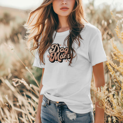 Dog Mom 2025 Unisex t-shirt