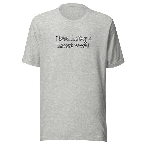 Basset Mom Unisex t-shirt